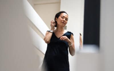 A Designing Woman and Her New Career at Midlife: The Stories She Tells