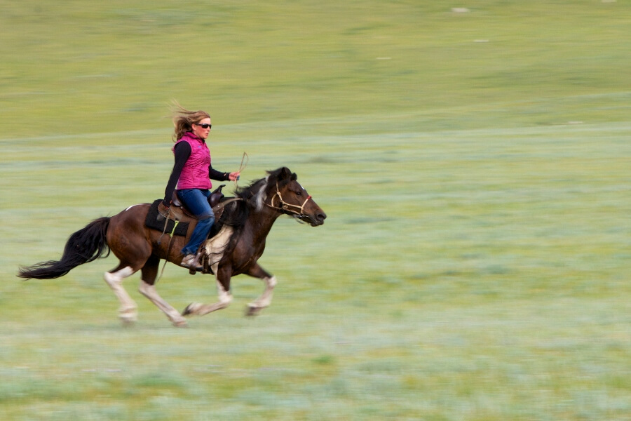 horse riding across Mongolia
