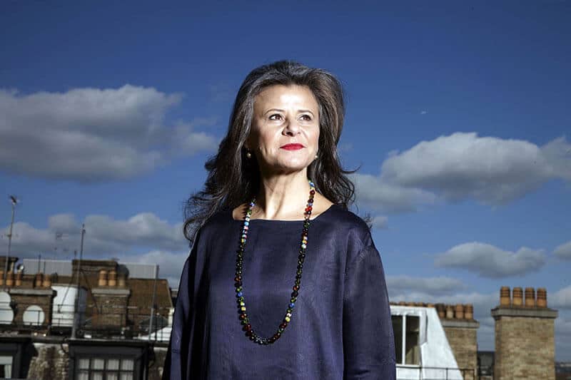 “Invisible” and Irresistible: Tracey Ullman Cracks Us Up Again