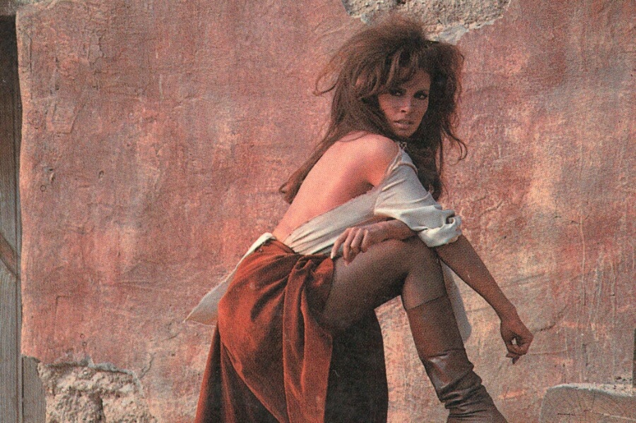 Raquel Welch Set the Standard For Strong, Take-No-Shit Women Who Happen to be Beautiful