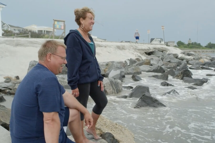 For This Active Woman, 2 Knee Replacements Means Life Is Once Again a Day at the Beach