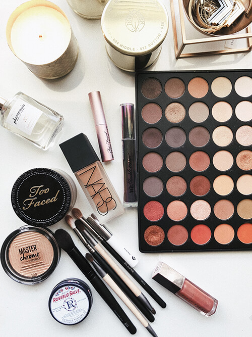 How to Shop for Beauty Products and Tell If Your Beauty Advisor is Legit