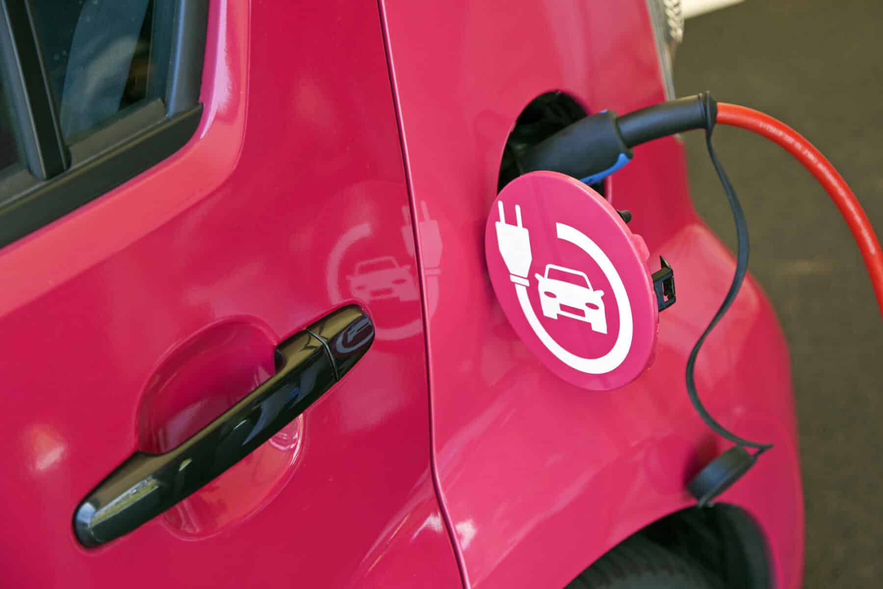 Love the Plug: The 4 Best Electric Cars