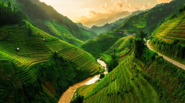 vietnam famous places to visit