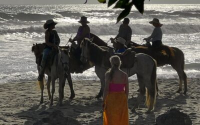 A Mexican Beach Retreat: How A Dozen Strangers Became Fast Friends