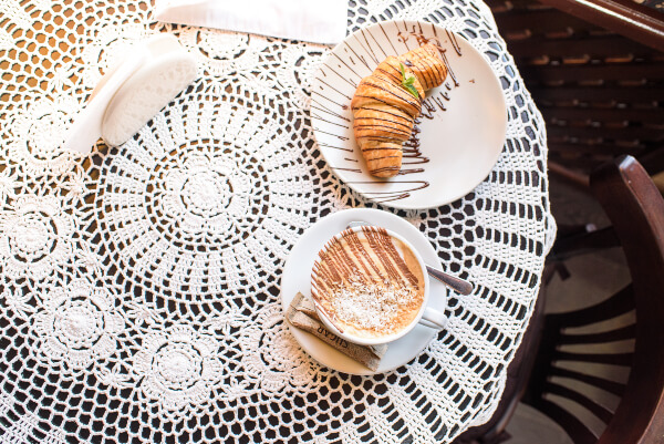 croissants and latte