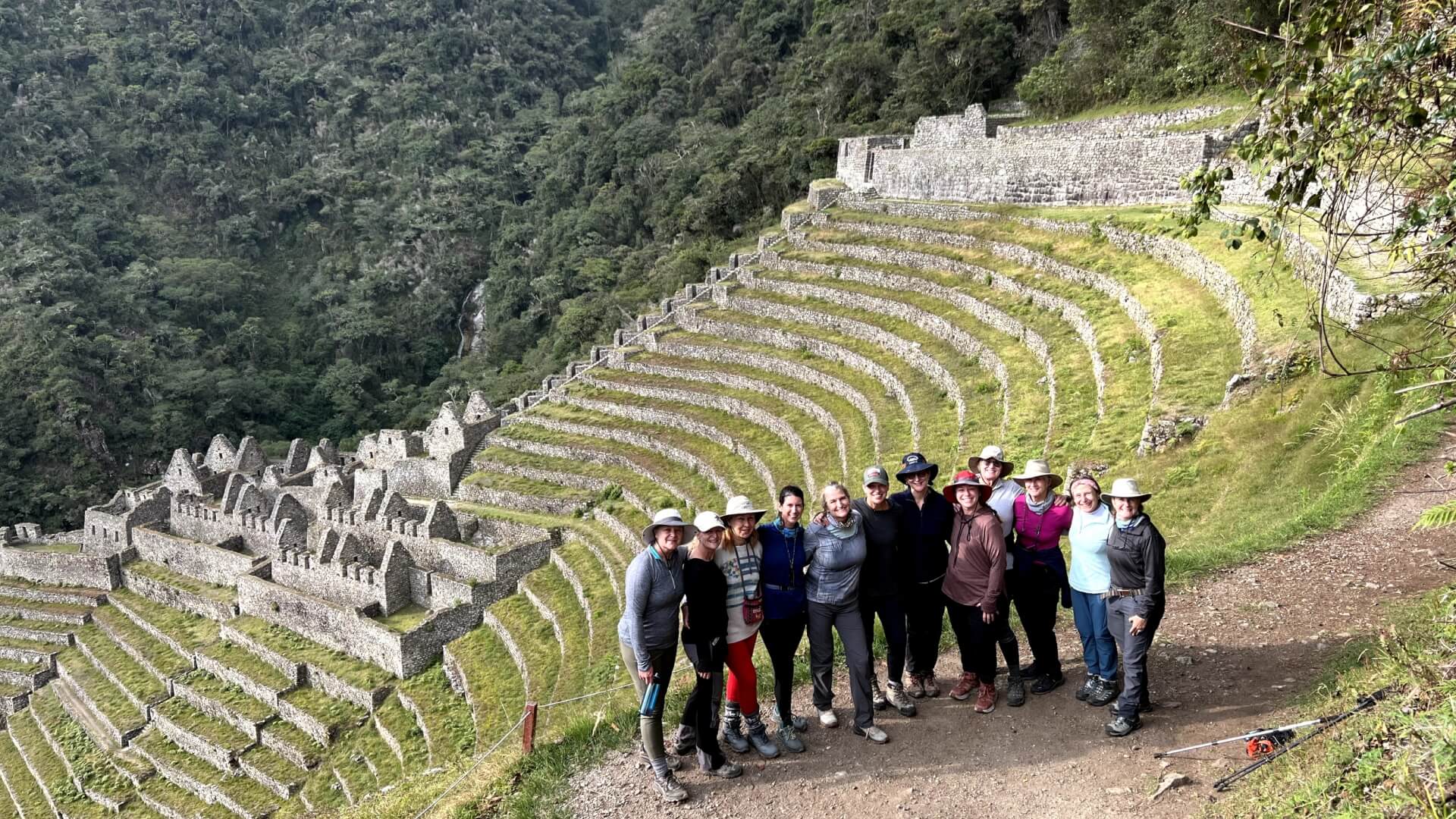 women's hike to machu picchu